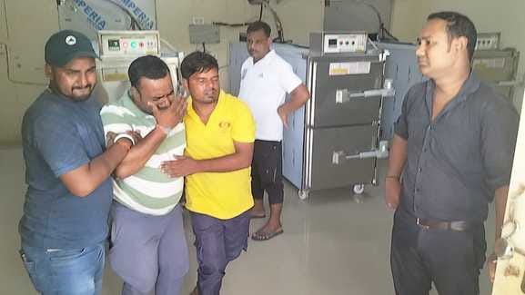 In Sunbeam School, a class 9 student killed a class 10 student by stabbing him with a fruit cutting knife