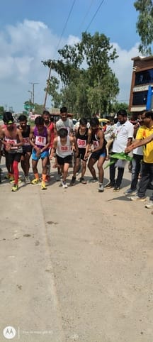 Deepu and Raveena were at the forefront of the race