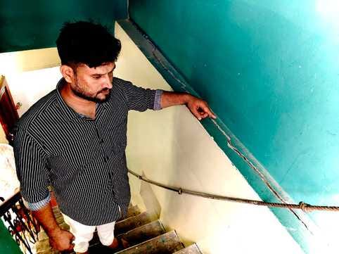 Cracks in houses due to leakage of drinking water pipeline
