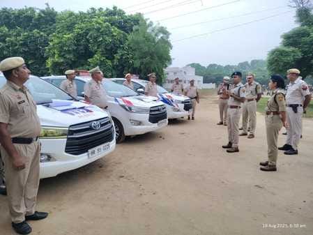 The SP inspected the parade and also checked the record of the ERV