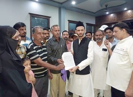 The tenants of the demolished shops appealed to the MP