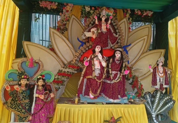 People gathered in Janmashtami fair and were attracted by attractive tableaux