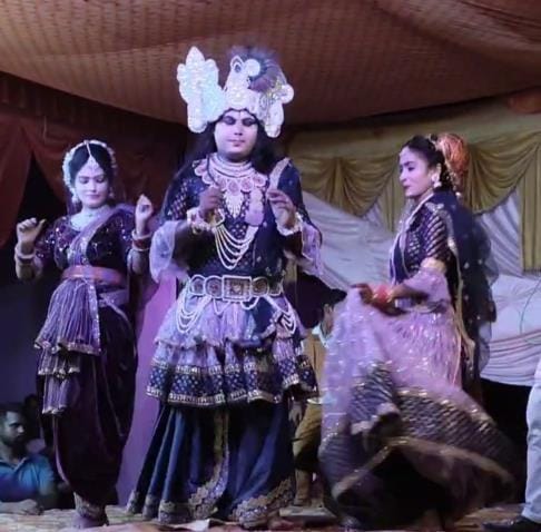 Radha-Krishna tableau taken out on Janmashtami
