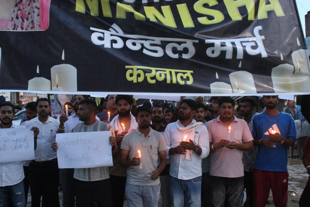 Candle march taken out in protest against teacher Manisha murder case