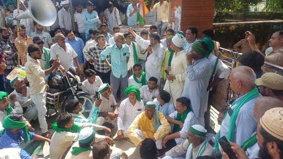 BKU Asli roared for payment of sugarcane dues