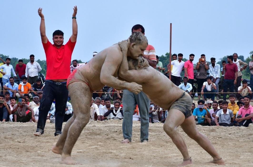 Tough competition between wrestlers Jitendra and Babbu