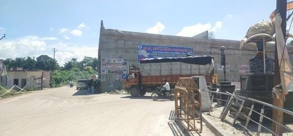 Accused of giving less compensation in highway construction, farmers upset