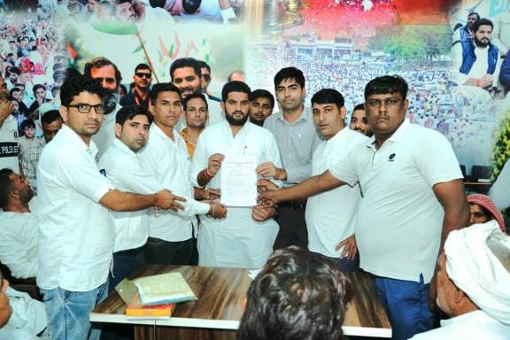 Healthcare workers protested against geo-fencing attendance system