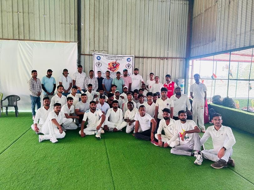 Even though he doesn't have both hands, Arsalan showed his strength in batting