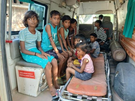 Gorakhpur News: Fertilizer factory running for 30 years amidst the population was closed, investigation committee formed