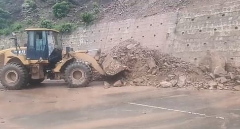 Udhampur, Rain Continue, House Demolished, School Closed Tomorrow