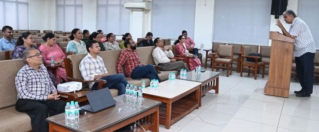 Effective communication is the key to efficiency: Prof. Rana