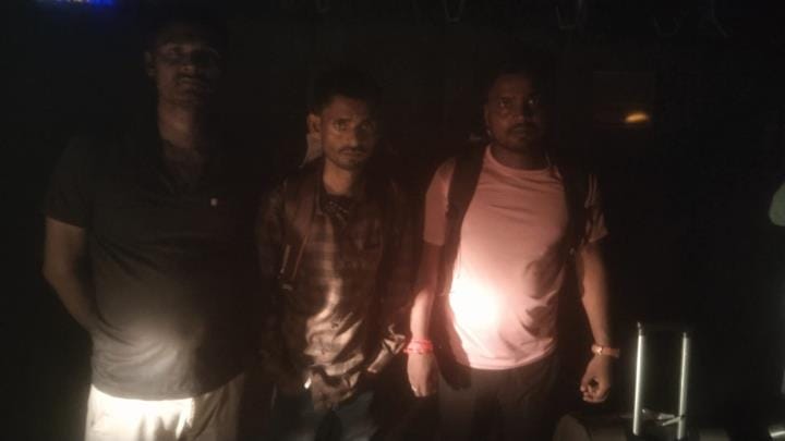 Gorakhpur News: As soon as the emergency brake was applied, my breath got stuck... I remembered the scene of Ahmedabad