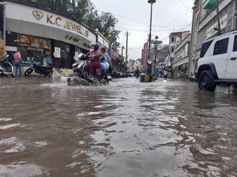 The system got submerged in rain water, problems arose in disembarkation