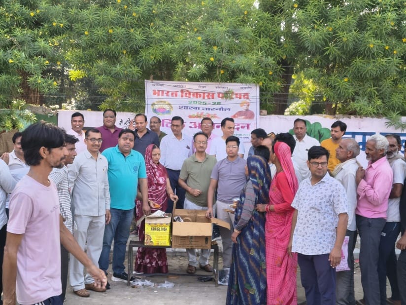 Snacks were provided to the workers