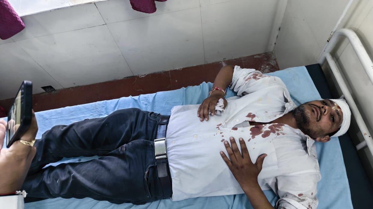 Lawyer attacked with an axe in a land dispute