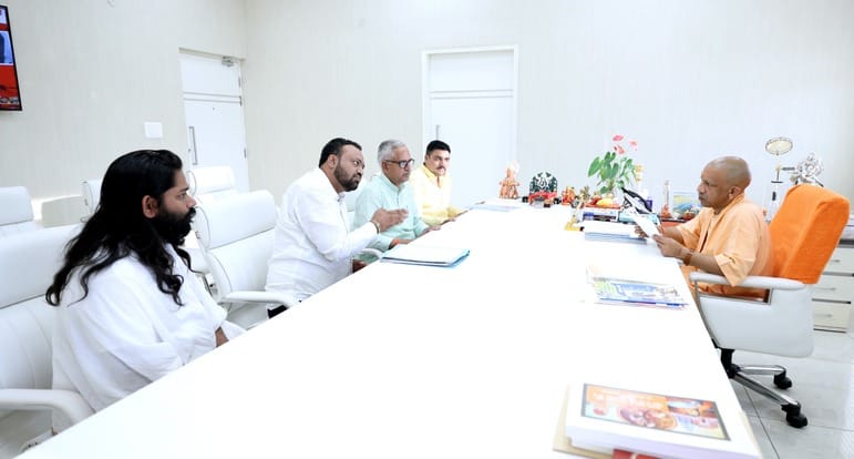 Demand for widening of Kanwar track road, met the Chief Minister