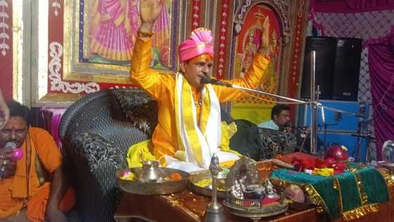 Devotees were overwhelmed after seeing the leela of Nar Singh Avatar