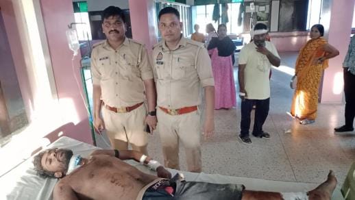The young man's throat was slit and he was thrown under the bridge, his condition is critical