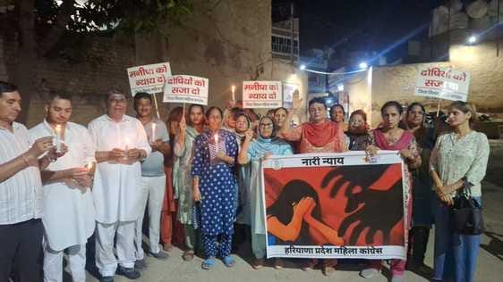 Congress workers on the streets to get justice for Manisha