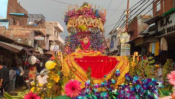 Lord Krishna's procession was taken out with pomp and show