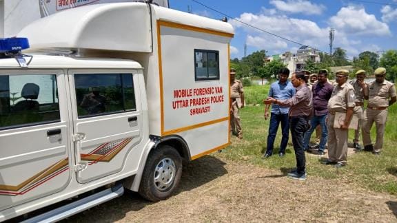 Shravasti got forensic mobile van