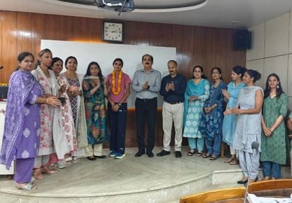 Winners of Red Run Marathon were felicitated