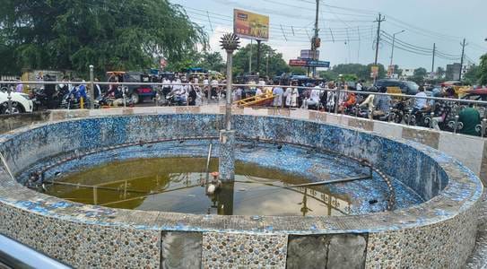 Fountains in the city are rusting, beautification efforts have gone in vain