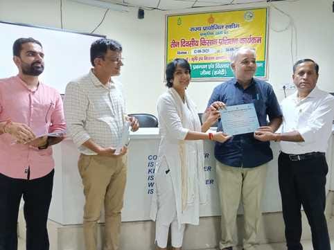 Advocate inspired farmers to do organic farming