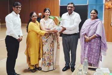 Practical knowledge is also necessary in life: Prof. Karan Singh