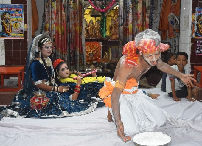 People danced after seeing the charming presentation of Radha Krishna.