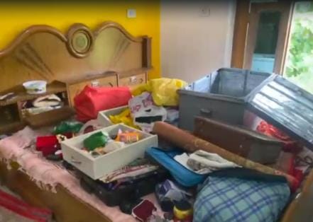 Gorakhpur's Gola police station incharge was on duty, 70 lakh rupees were stolen from a house in the area