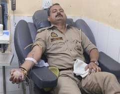 The human face of the police, saved the life of a patient by donating blood