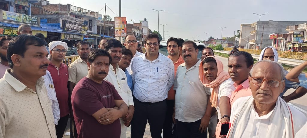 Flyover not possible due to lack of space