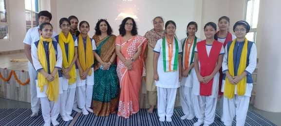 Pavani first and Navya second in Mantra competition