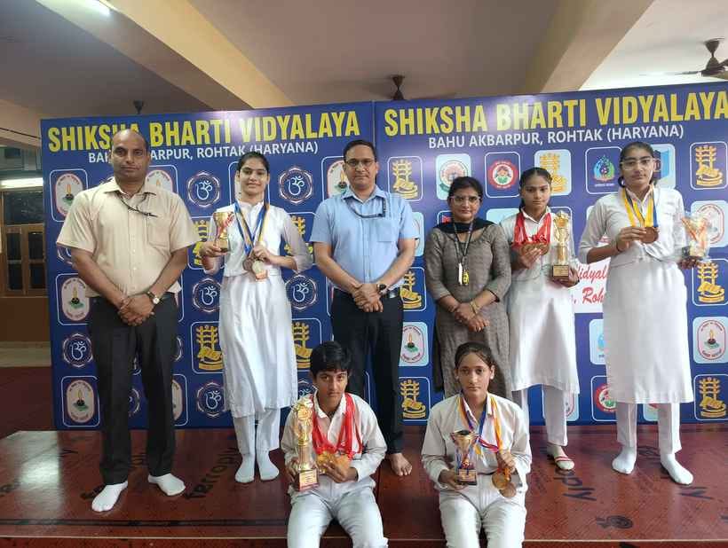 Preeti and Harshita became the best athletes by winning five gold medals each