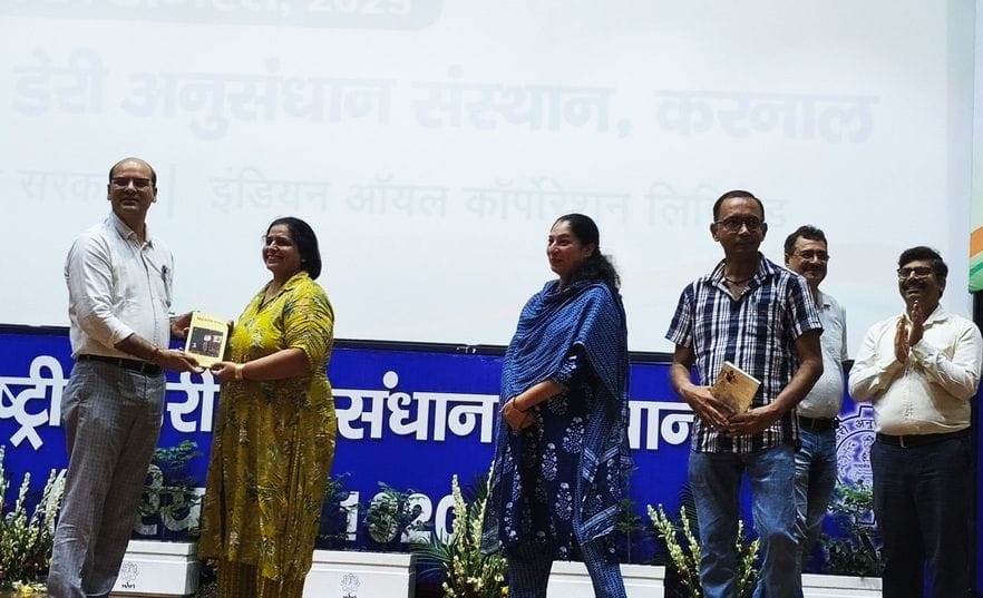 When youth will connect with literature, then the dream of building a better India will come true