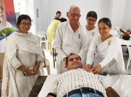 85 youth gave the message of donating blood