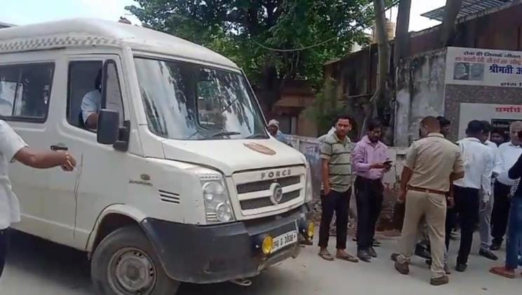 Uproar in medical college over death of pregnant woman