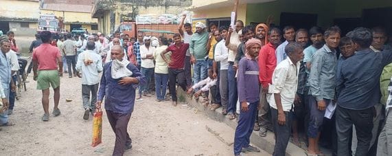 kasganj news fertilizer