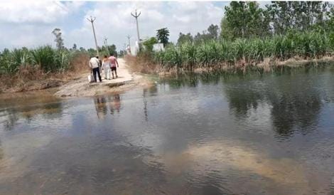 Flood water filled the fields, cremation ground also submerged