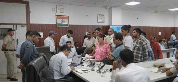 30 out of 34 complaints were resolved in the Samadhan camp