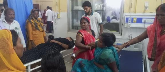 There was a fight in the medical college for beds