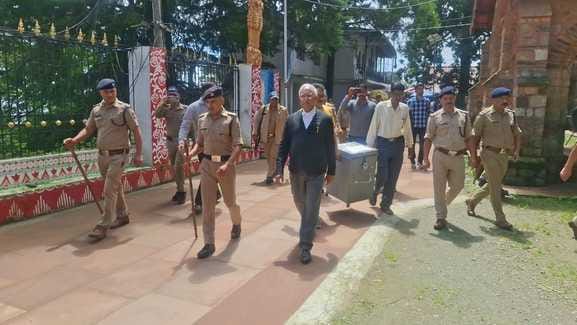 Saw the counting footage of the District Panchayat President election