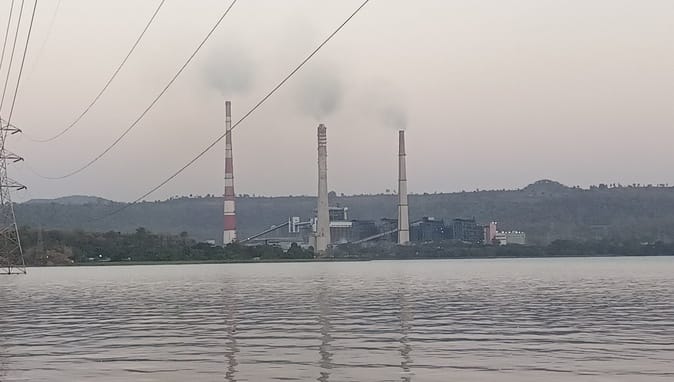 संजय गांधी ताप विद्युत केंद्र।