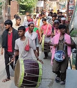 Chehalum: Tajiyas were taken from the fort, people gathered to see them