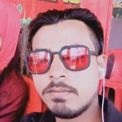 Uncontrolled bike collided with divider, one dead and companion injured