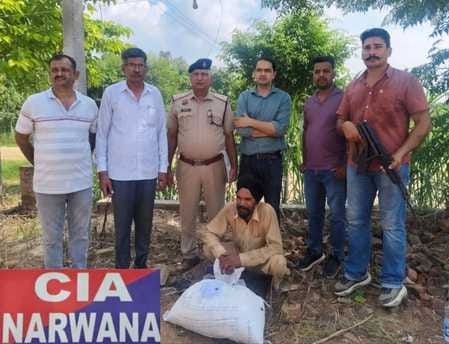899 glucose boxes and 12 kg poppy husk recovered from truck, Punjab smuggler arrested