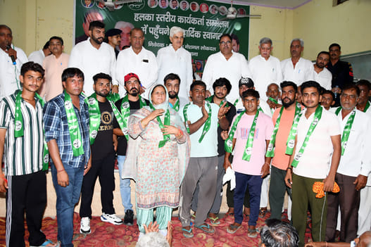 -INLD leader Abhay Singh Chautala spoke at the constituency level workers meeting in Uchana