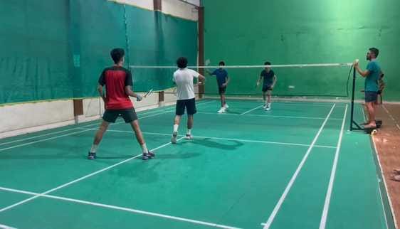 Badminton: Rubal became the winner in under-15 boys category and Pratistha in girls category